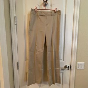 Peck and Peck Collection Tan/khaki women’s trousers size 8